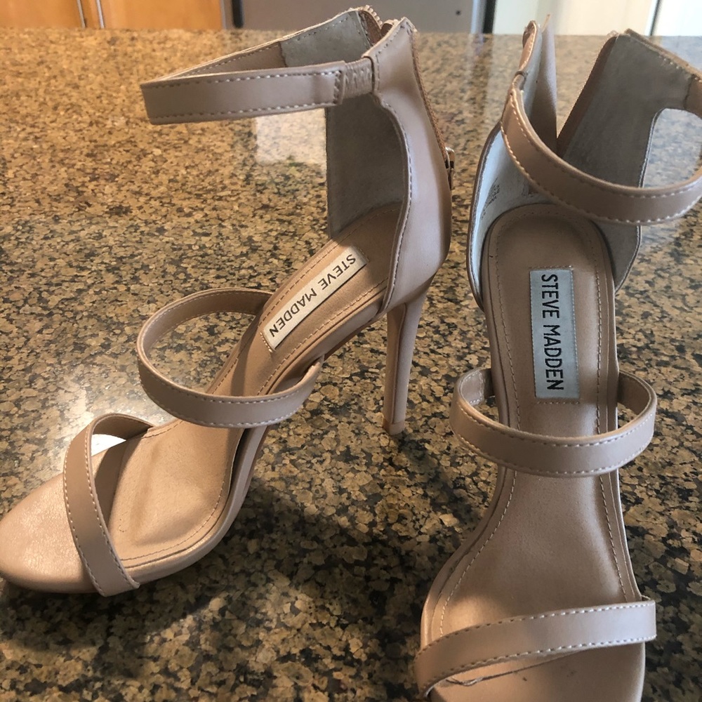 Steve Madden nude 5.5 heels